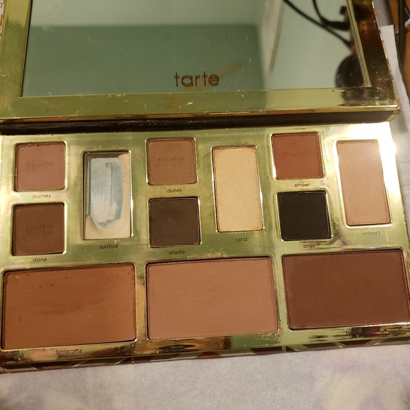 TARTE Clay Play Palette and Blush - Picture 3 of 5